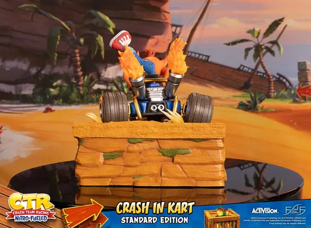 Comprar Figura Crash en Kart Crash Team Racing Nitro-Fueled Edición Estándar 31 cm Estándar Figura