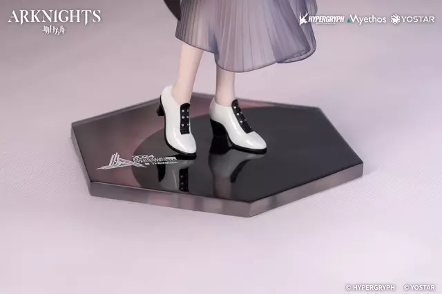 Reservar Figura Theresa Arknights Journey of Music Ver. 1/8 Gift+ Myethos Figuras Estándar