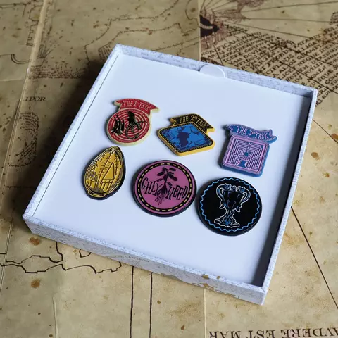 Reservar Set de 6 Pins Torneo de los Tres Magos Harry Potter Edición Limitada Fanattik Limitada