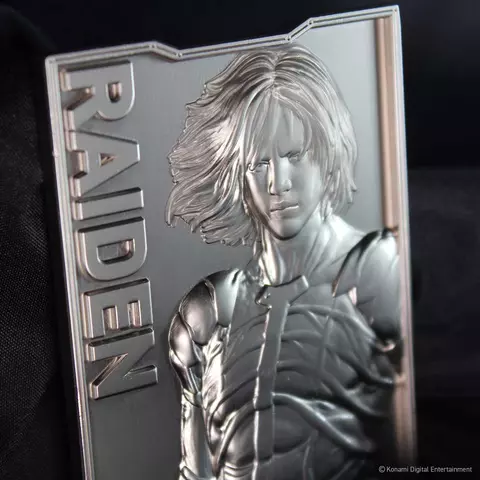 Reservar Placa Metálica Raiden Metal Gear Solid 2 Edición Limitada Fanattik Limitada