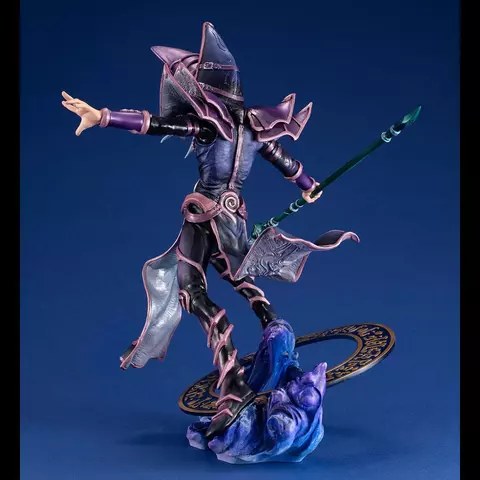 Reservar Figura Dark Magician Yu-Gi-Oh! Megahouse Figuras de Videojuegos Estándar