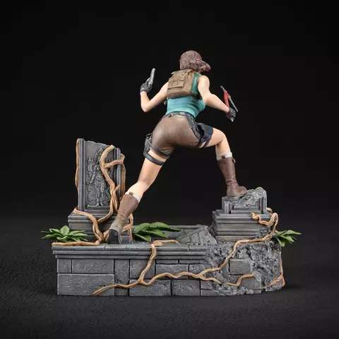 Reservar Figura Lara Croft Tomb Raider Dark Horse Figuras Estándar