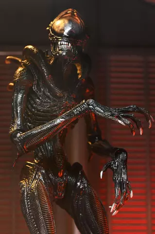 Reservar Figura Ultimate Scorched Xenomorph Alien: Romulus NECA Figuras Estándar