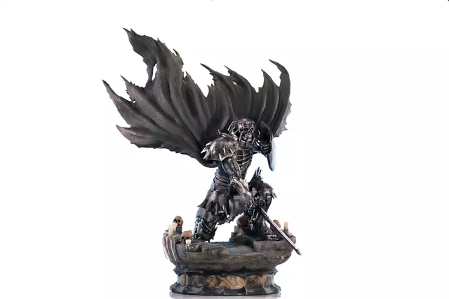 Reservar Estatua Resina Skull Knight Berserk Edición Estándar First 4 Figures Estatuas