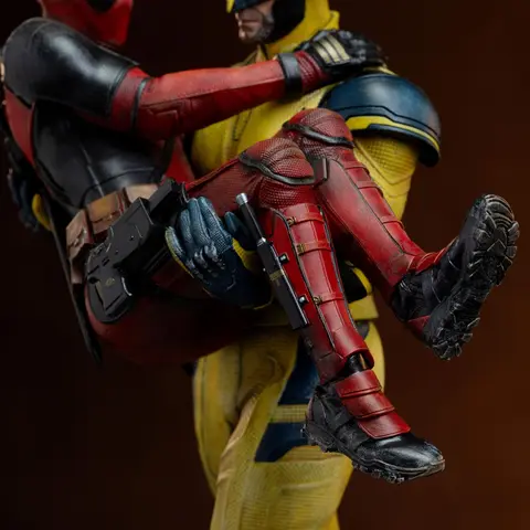 Comprar Estatua Deadpool y Lobezno Deluxe Art Scale Iron Studios  Figuras Deluxe