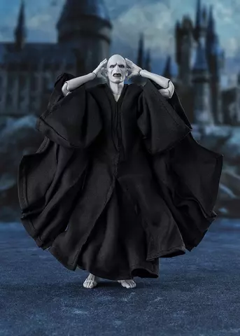 Reservar Figura Lord Voldemort - Harry Potter y el Cáliz de Fuego S.H. Figuarts 15 cm Figuras
