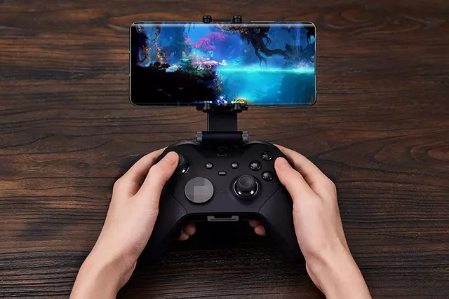 Comprar Soporte con clip para Mando Xbox xCloud Gaming en Android 8bitdo Xbox One screen 2