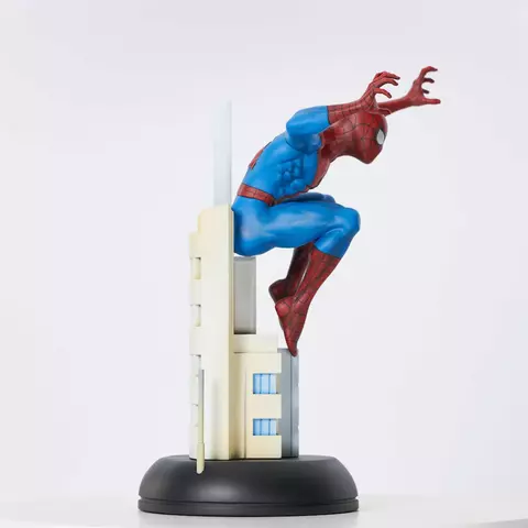 Comprar Figura Spiderman Exclusiva Marvel Gallery 20 cm Figuras Estándar