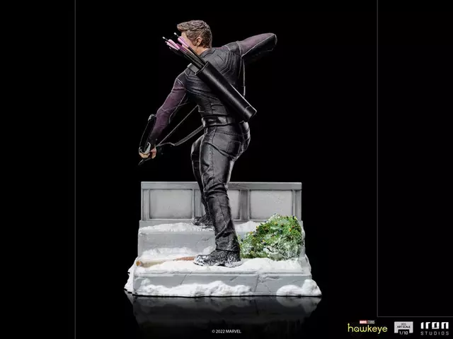Reservar  Figura Clint Barton Hawkeye Marvel 19 cm Figuras de Videojuegos Estándar