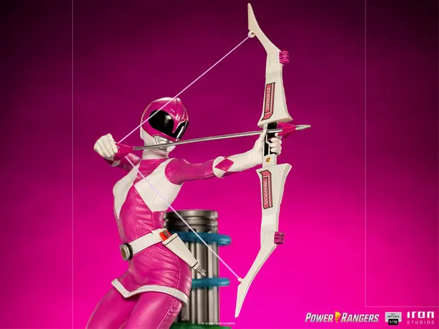 Comprar Figura Art Scale Mighty Morphin Power Rangers Ranger Rosa Figuras