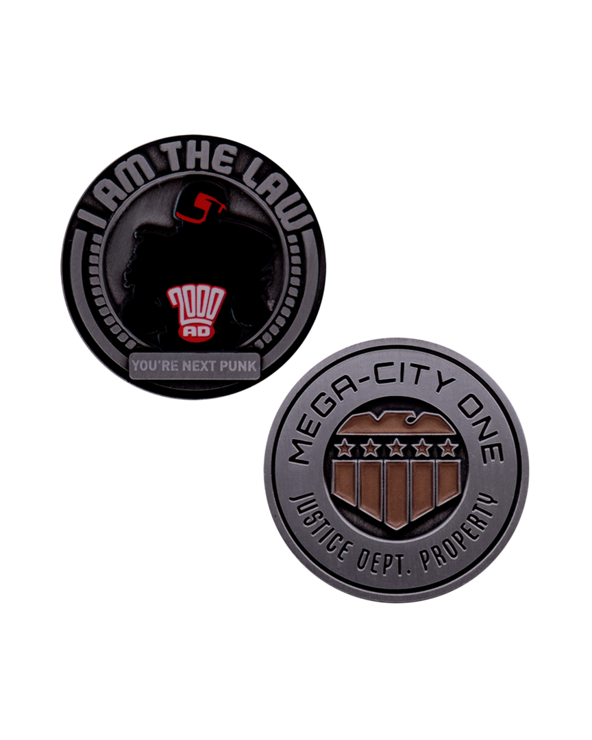 Réplica moneda mega-city one 2000 ad juez dredd edición limitada fanattik