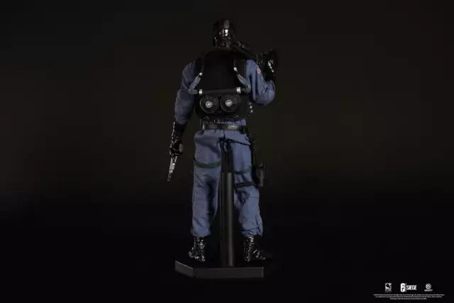 Reservar Figura Smoke Tom Clancy's Rainbow Six Siege 1/6 Ubisoft Figuras Estándar
