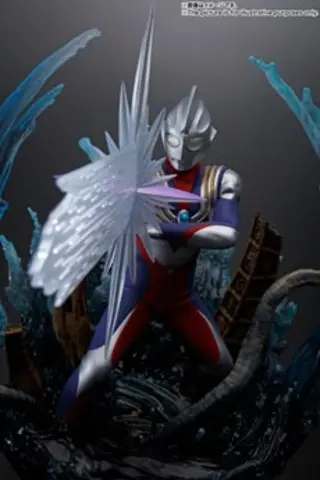 Comprar Ultraman Tiga Multi Type Figura 22 cm Ultraman Tiga Figuarts Zero Figuras