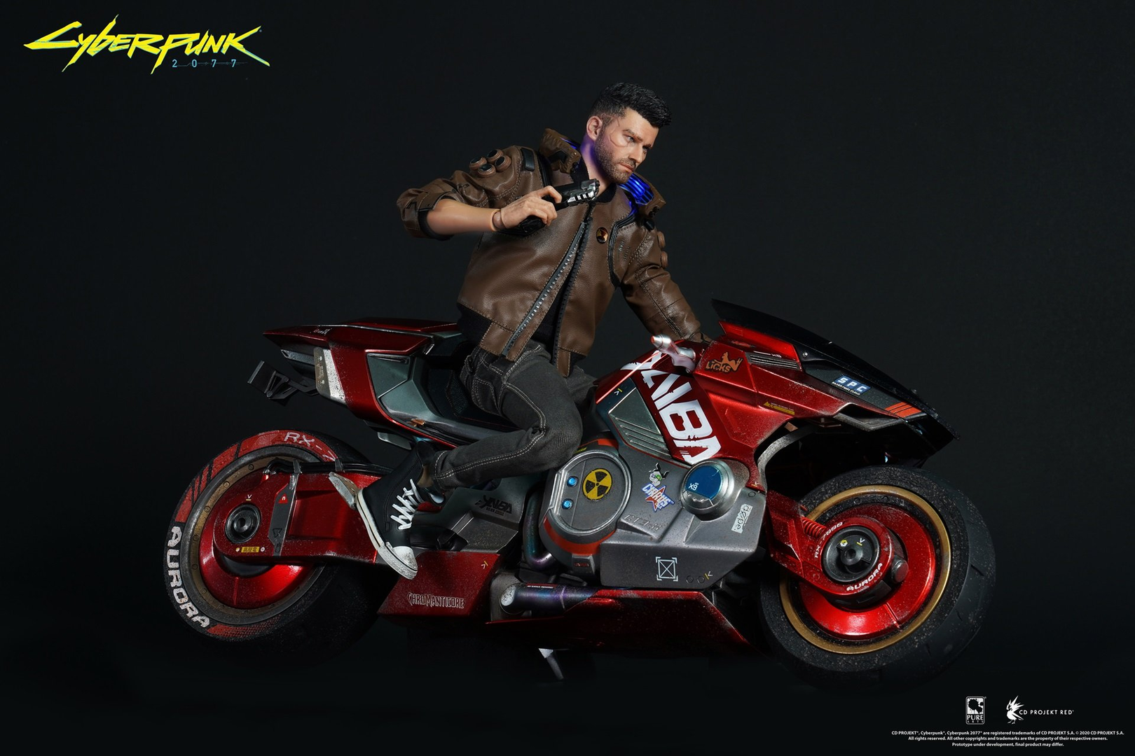 Estatua male-v y motocicleta yaiba kusanagi cyberpunk 2077