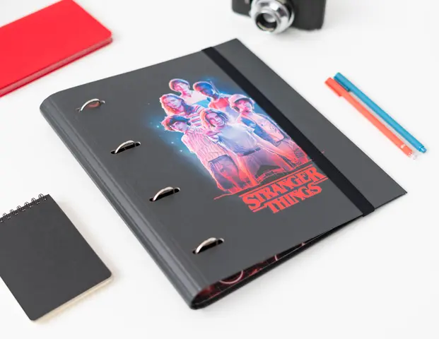 Comprar Carpeta 4 Anillas Premium Stranger Things 