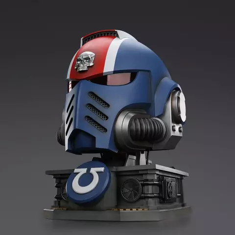 Reservar Réplica Casco con Expositor Teniente Titus Warhammer 40.000: Space Marine 2 JoyToy 1/1 44cm Limitada