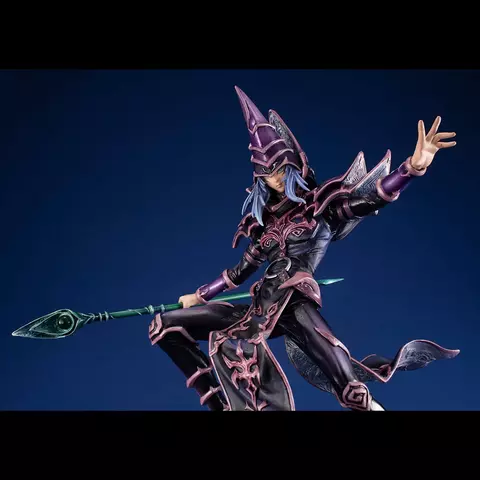 Reservar Figura Dark Magician Yu-Gi-Oh! Megahouse Figuras de Videojuegos Estándar