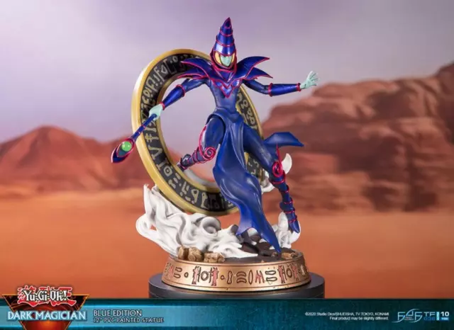 Comprar Figura Yu-Gi-Oh! Dark Magician Blue Version 29 cm Figuras de Videojuegos screen 1