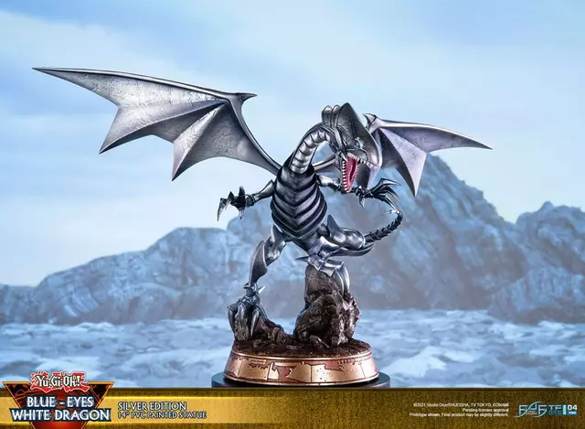 Comprar Figura Blue Eyes White Dragon Plateado Yu-Gi-Oh 35cm Figuras de Videojuegos Estándar screen 1