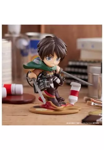 Comprar Eren Yeager Fig. 11 cm Attack On Titan Palverse Pale Figuras