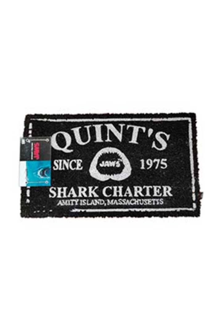 Quint's felpudo tiburon