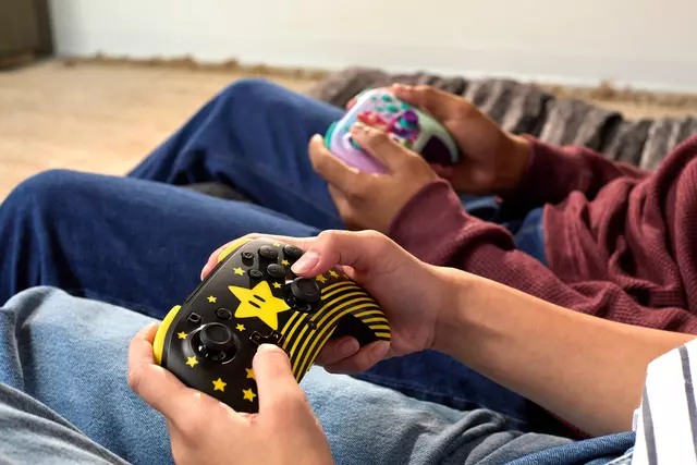 Reservar Mando Rematch Inalámbrico· Super Mario Star Switch screen 1