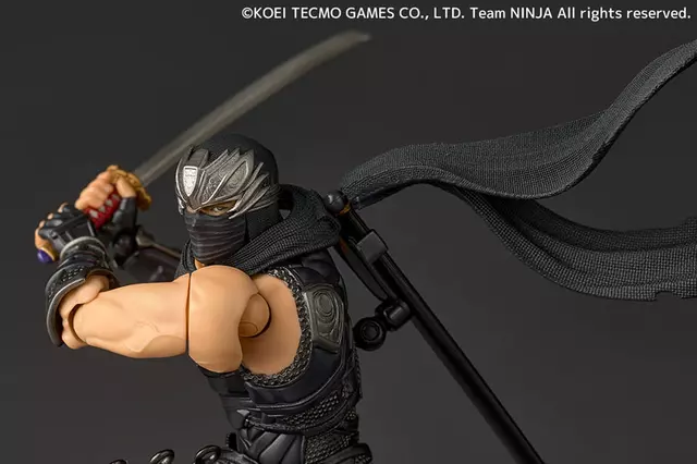 Reservar Figura Ryu Hayabusa Ninja Gaiden 3: Razor's Edge Revoltech  A.Y. Kaiyodo Figuras