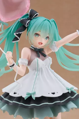 Reservar Figura Hatsune Miku Vocaloid Birthday 2025 Party Ver. AMP+ Taito Figuras