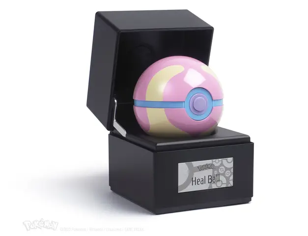 Replica Pokeball Pokemon Heal Ball