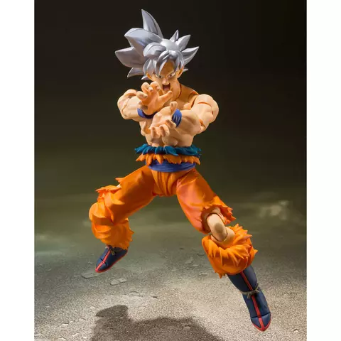 Comprar Figura S.H. Figuarts Son Goku Ultra Instinct Dragon Ball Super 14cm Figuras Estándar