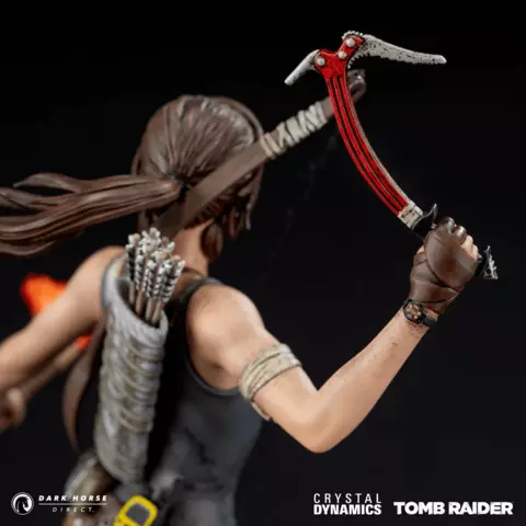 Reservar Figura Lara Croft Survivor Era Tomb Raider Dark Horse Figuras Estándar