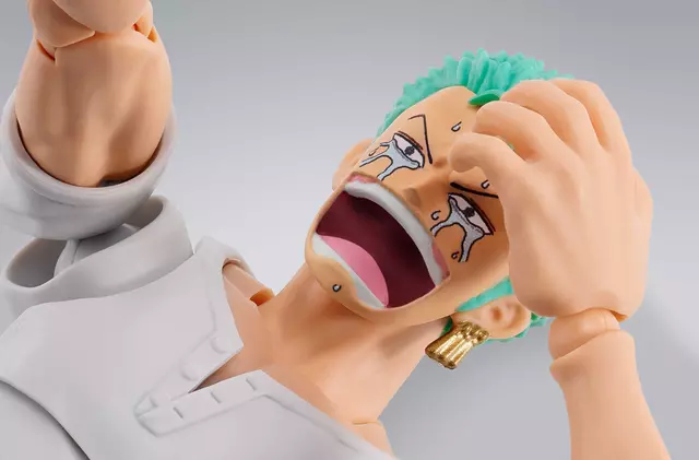 Reservar Figura Dracule Mihawk Hawkeye One Piece SH Figuarts Figuras Estándar