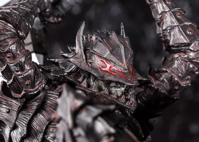 Reservar Figura Guts Berserk Berserker Armor Figuarts Zero Metallic Touch Figuras Estándar