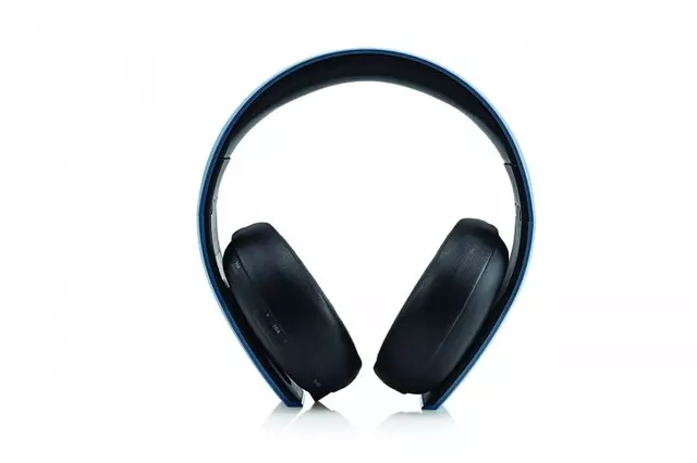 Comprar Sony Gold 7.1 Surround Auriculares Wireless Uncharted Edition PS4 - 02.jpg
