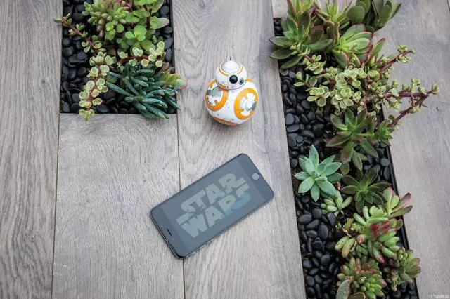 Comprar Star Wars BB8 Droid Robot Electrónico screen 9 - 09.jpg
