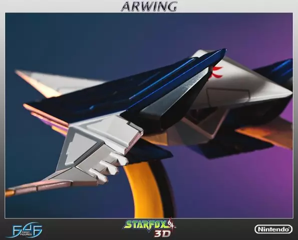 Comprar Estatua Starfox Arwing screen 10 - 10.jpg