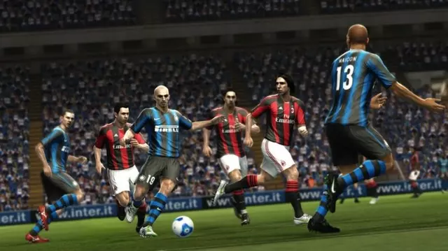 Comprar Pro Evolution Soccer 2012 Xbox 360 screen 11 - 11.jpg - 11.jpg