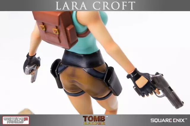 Comprar Estatua Tomb Raider Lara Croft 36cm screen 11 - 11.jpg