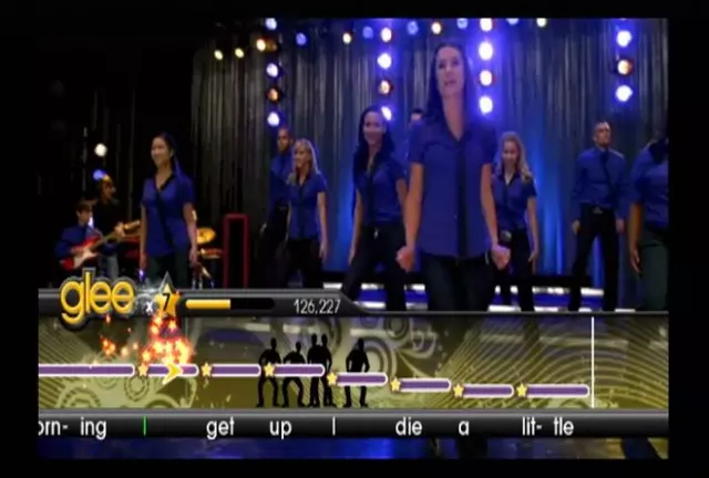 Comprar Karaoke Revolution Glee + Micro WII screen 4 - 4.jpg - 4.jpg