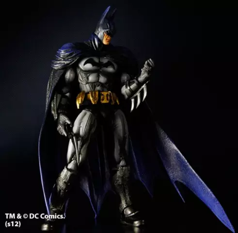 Comprar Figura Batman: Arkham City Play Arts Kai 