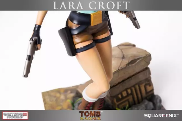 Comprar Estatua Tomb Raider Lara Croft 36cm screen 12 - 12.jpg
