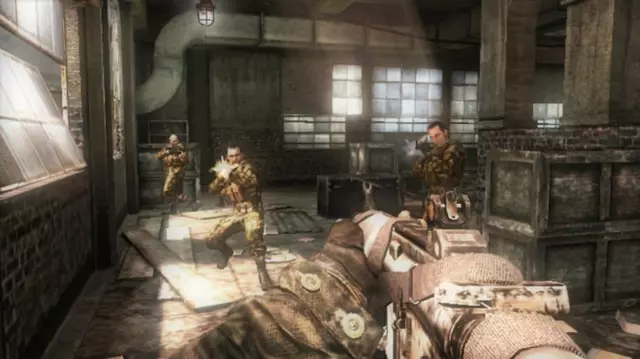 Comprar Call Of Duty: Black Ops - Declassified PS Vita screen 3 - 04.jpg - 04.jpg