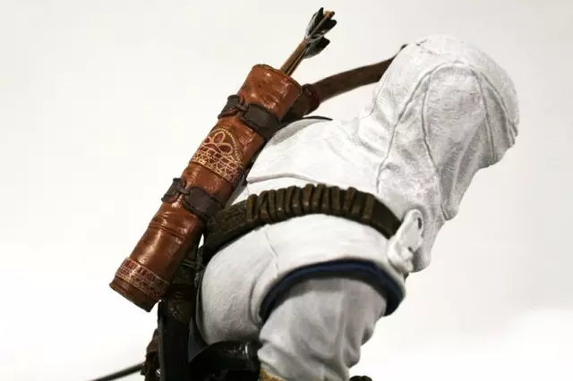 Comprar Figura Connor Rises 25cm Assassins Creed 3  screen 2 - 2.jpg