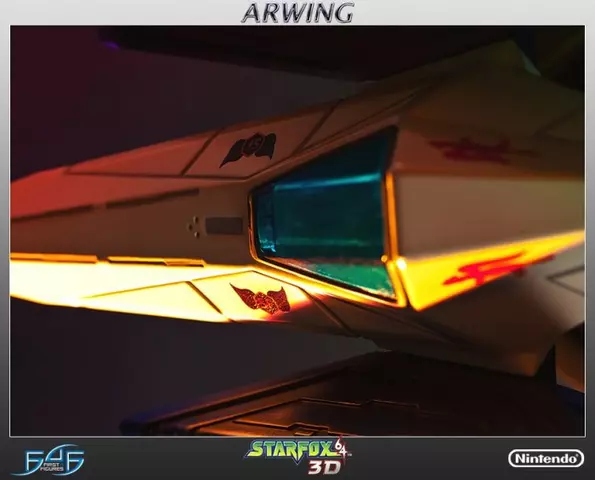 Comprar Estatua Starfox Arwing screen 7 - 07.jpg
