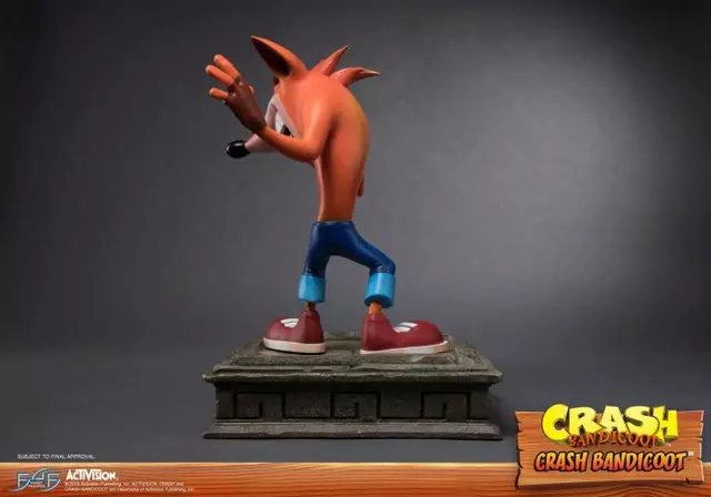 Comprar Estatua Crash Bandicoot 41cm  screen 3 - 03.jpg