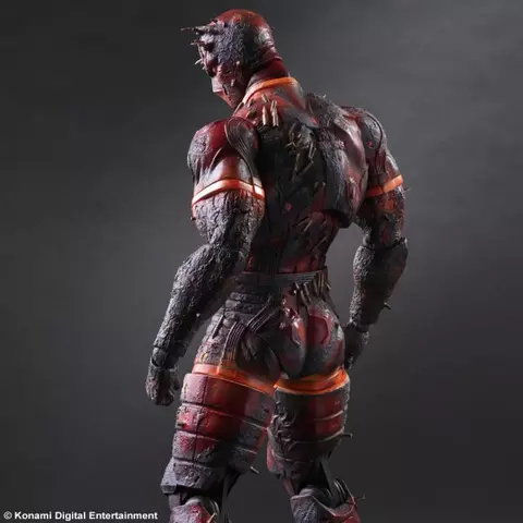 Comprar Figura Man on Fire Metal Gear Solid V Play Arts Kai screen 5 - 05.jpg