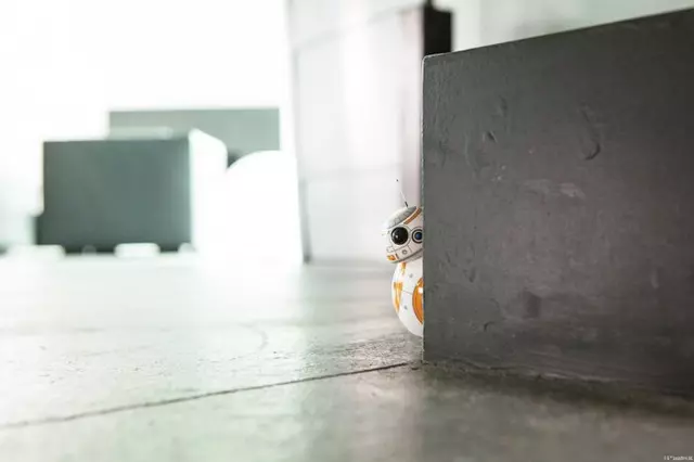 Comprar Star Wars BB8 Droid Robot Electrónico screen 5 - 05.jpg