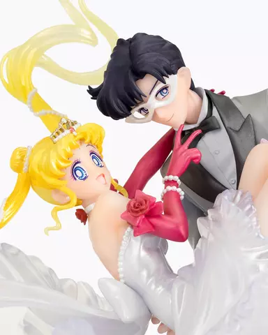 Reservar Figura Usagi & Tuxedo Mask Sailor Moon Moonlight Glow Ed. Figuarts Zero Figuras Estándar