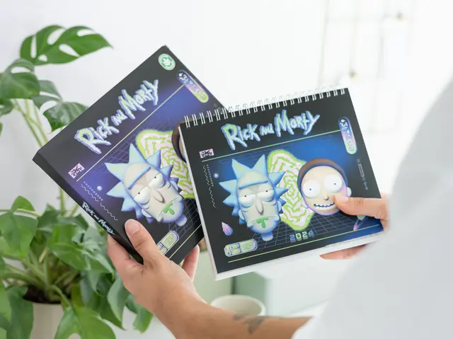 Comprar Calendario De Escritorio Deluxe 2024 Rick Y Morty 