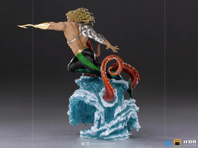 Comprar Figura Art Scale DC Comics Aquaman 90 Figuras